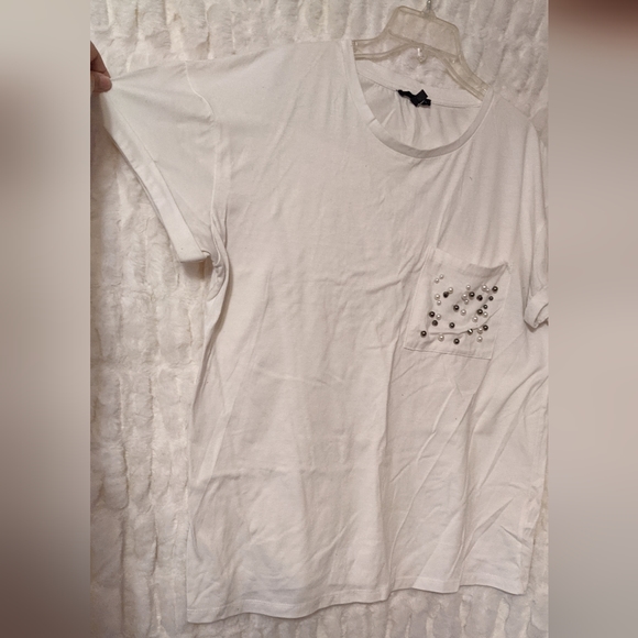 Pearl Studded Tee - Picture 3 of 5